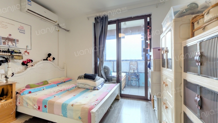 荣和怡景园二手房实景图