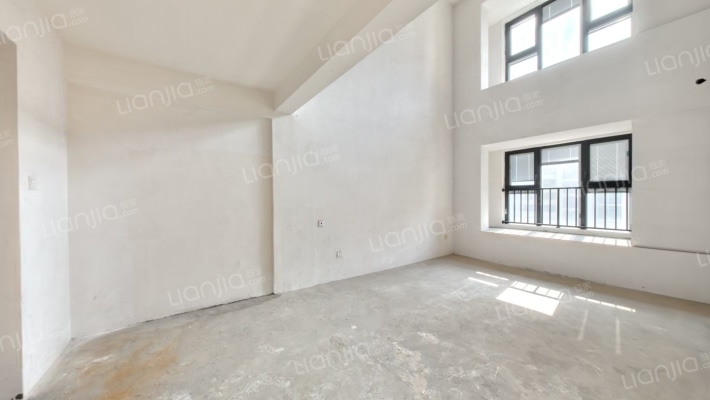 荷岸晓风二手房实景图