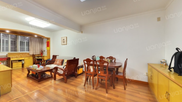 蓝天城市花园二手房实景图