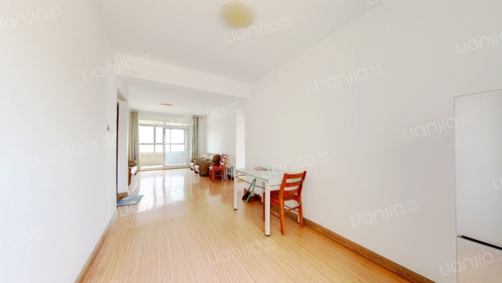 绿地香颂二手房实景图