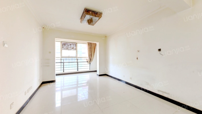 经典双城A区二手房实景图