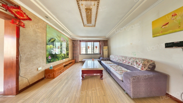 龙苑花园二手房实景图