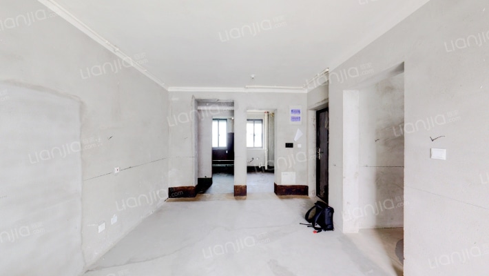 龙兴花苑二手房实景图