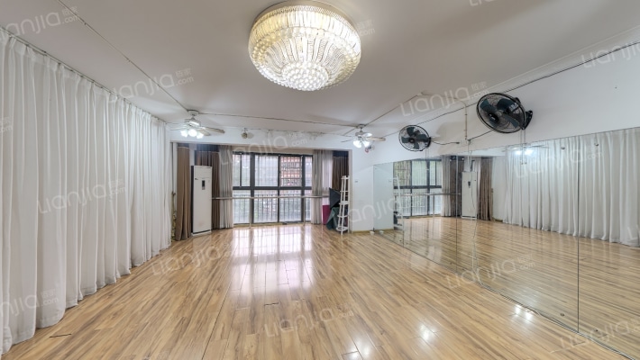 天悦嘉园二手房实景图