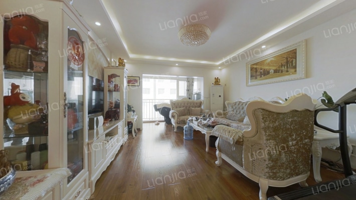 天润金碧二手房实景图