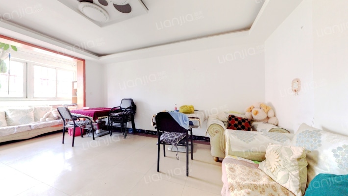 南华小区嘉华苑二手房实景图