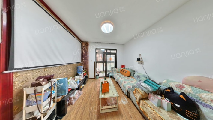 新桥逸景B区二手房实景图