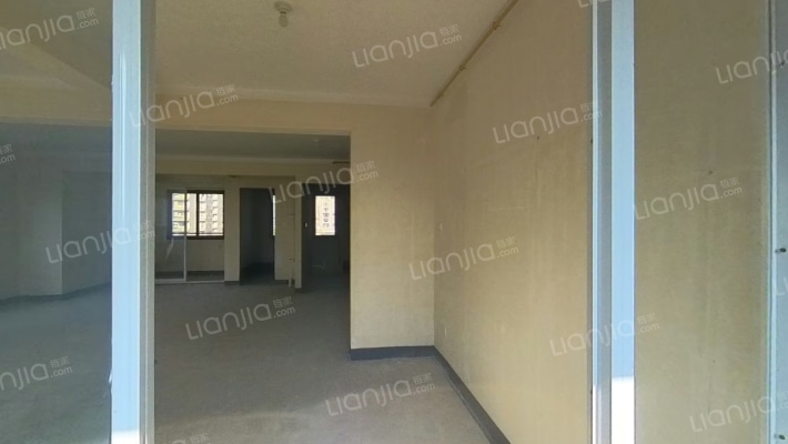 天阳兰花名邸二手房实景图