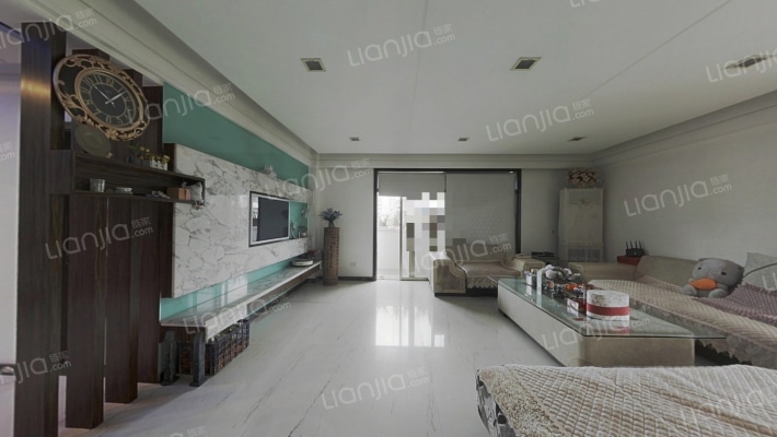 雪山公寓二手房实景图