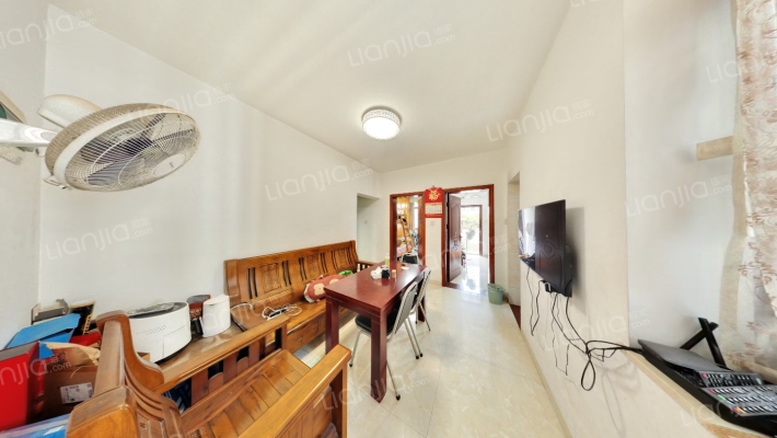 海天小区二手房实景图