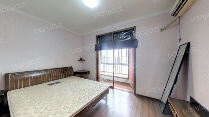 同曦新贵之都二手房实景图