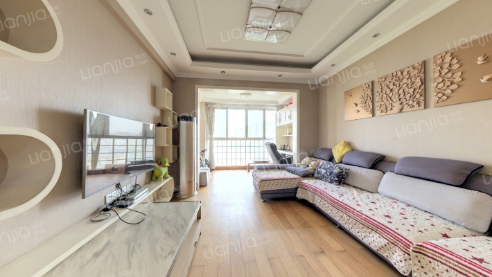 天成国际馨河湾G区二手房实景图