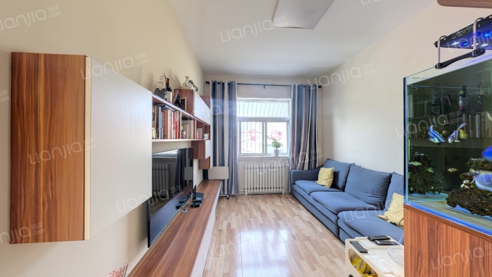 电建二小区二手房实景图