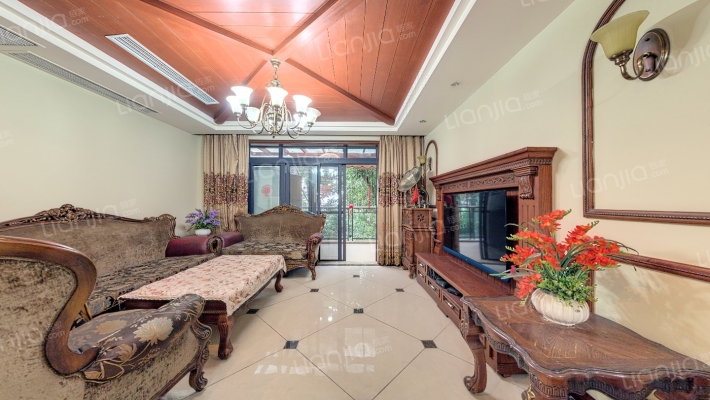 学府大道69号雨山前二手房实景图