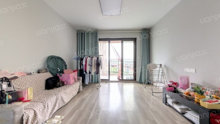 十里锦绣二手房实景图