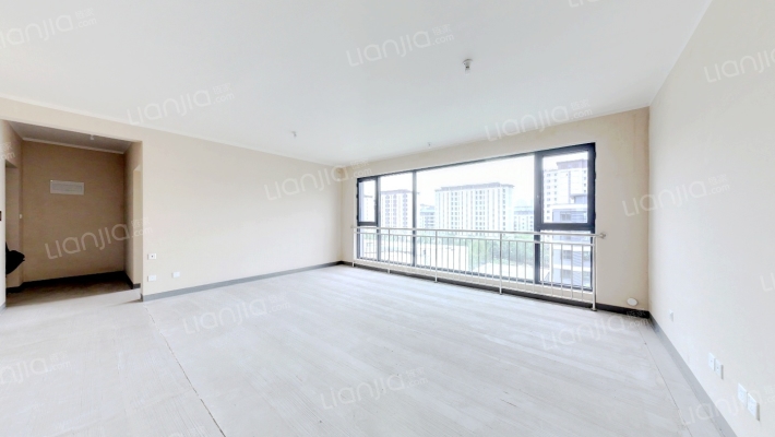 中建时代公园二手房实景图