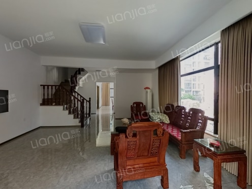 整租·金地格林春晓二三期 5室2厅 东南