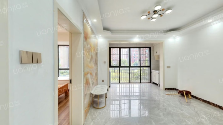 英格兰堡二手房实景图