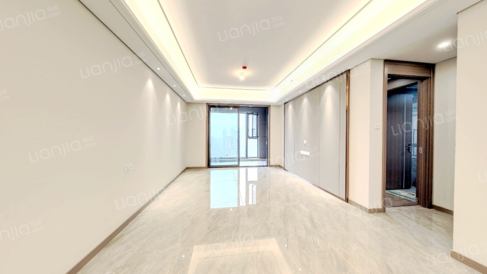 保利大都会尚湖二手房实景图