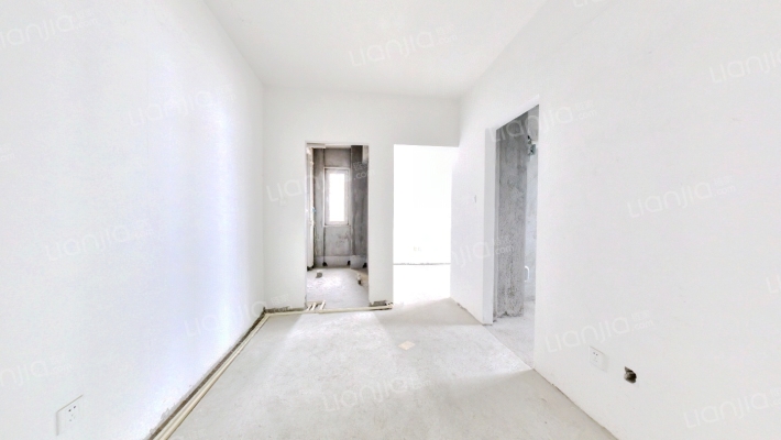 桦树家园二手房实景图