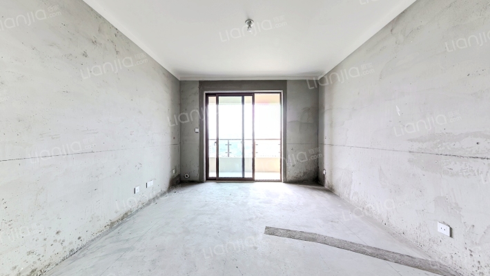 新喜云天花园二手房实景图