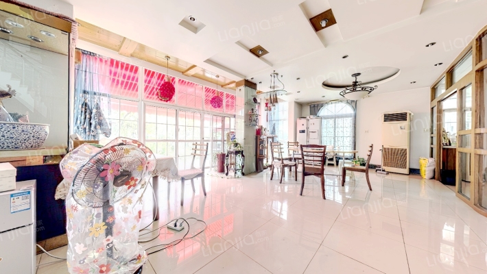 怡佳苑二手房实景图