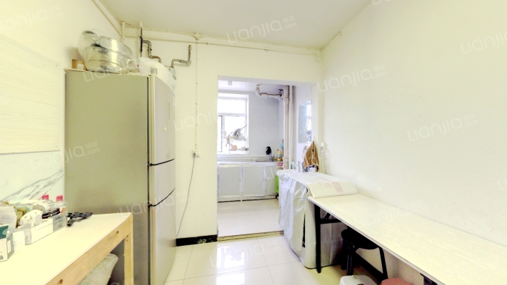 毛条小区二手房实景图