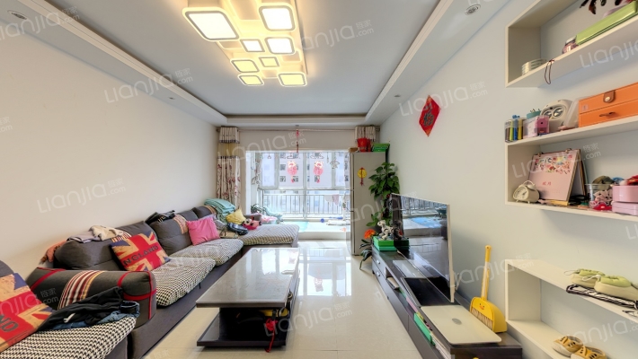 高科新元绿洲二手房实景图