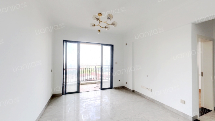 穗丰金湾二手房实景图