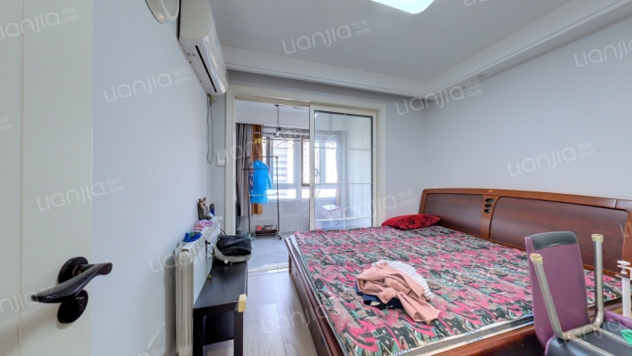 山河苑二手房实景图