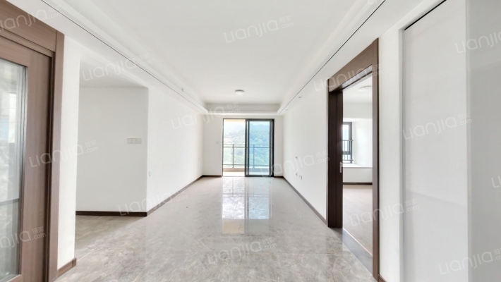 万科星光天空之城二手房实景图