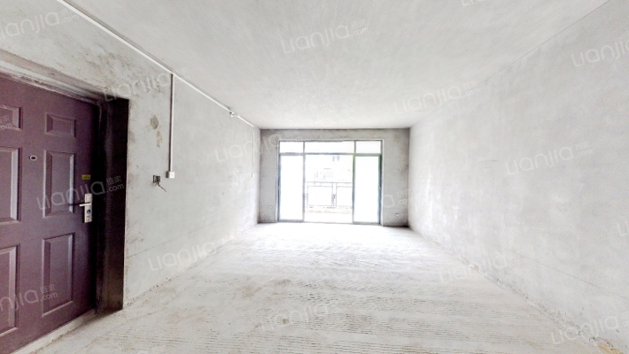 理想岭域二手房实景图