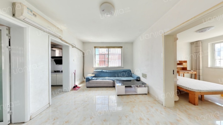 水岸绿城D区二手房实景图