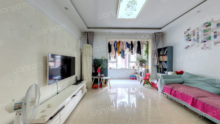 臻园二手房实景图