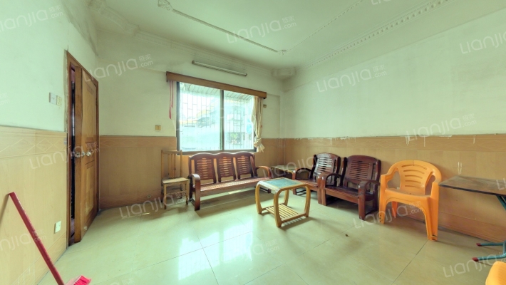 雅园大厦二手房实景图