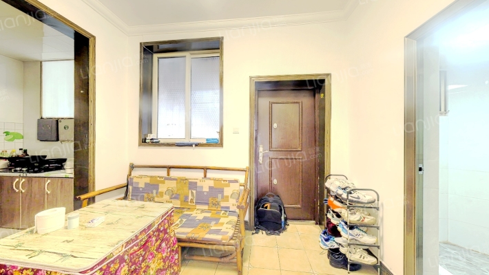 湖边坊路二手房实景图