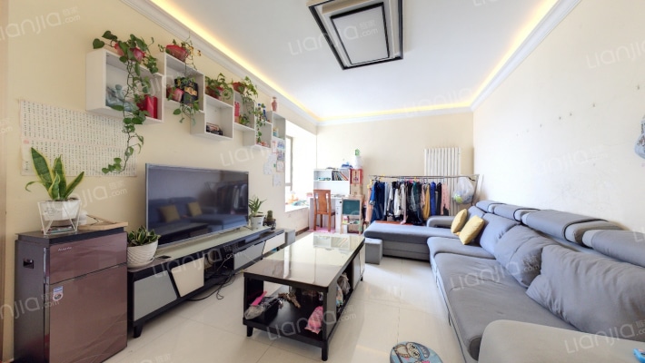 谦祥万和城三期二手房实景图