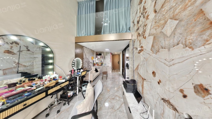 鸿翔芮丽二手房实景图