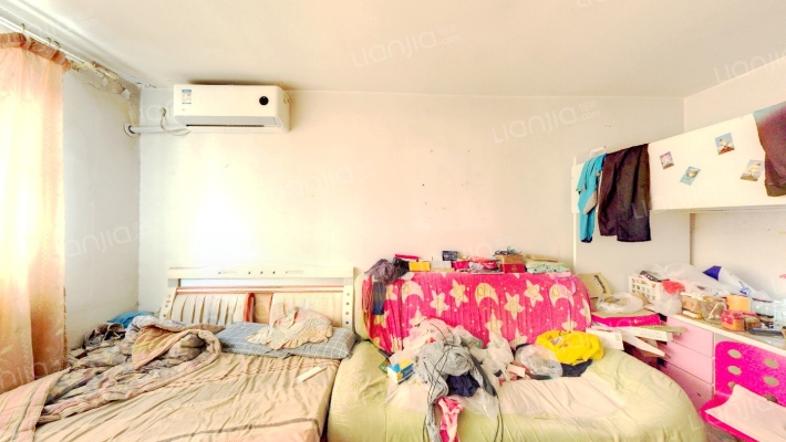 东方楼二手房实景图