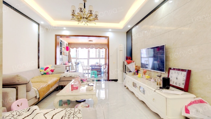 千禧河畔A区二手房实景图