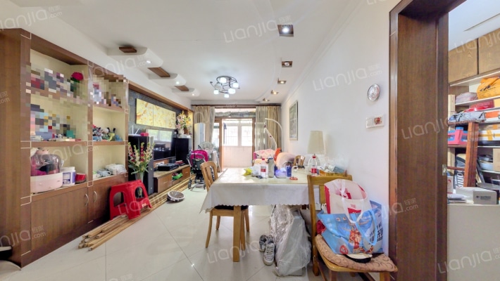 凌花公寓二手房实景图