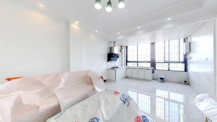 聚源汽车电商城二手房实景图