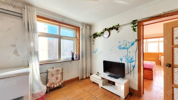 东仲小区二手房实景图