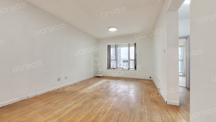 首创国际城二期二手房实景图