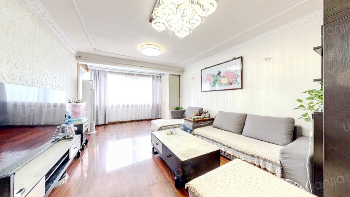 馨泰花苑二手房实景图