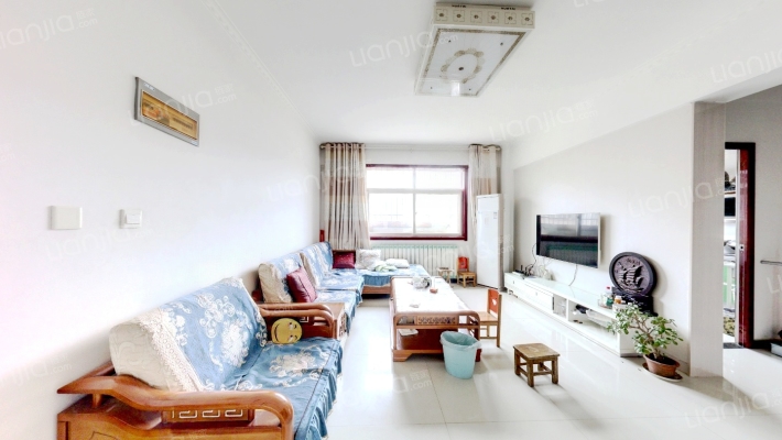 秦景園小區二手房实景图