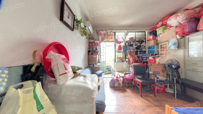 五里墩邮政小区二手房实景图