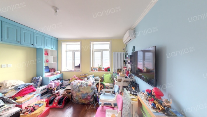 庆成里二手房实景图