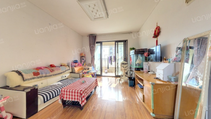 万盛金邸东区二手房实景图