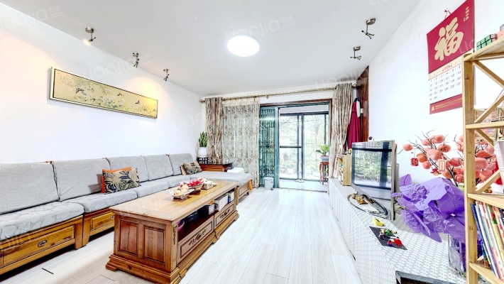 英伦名苑一期二手房实景图